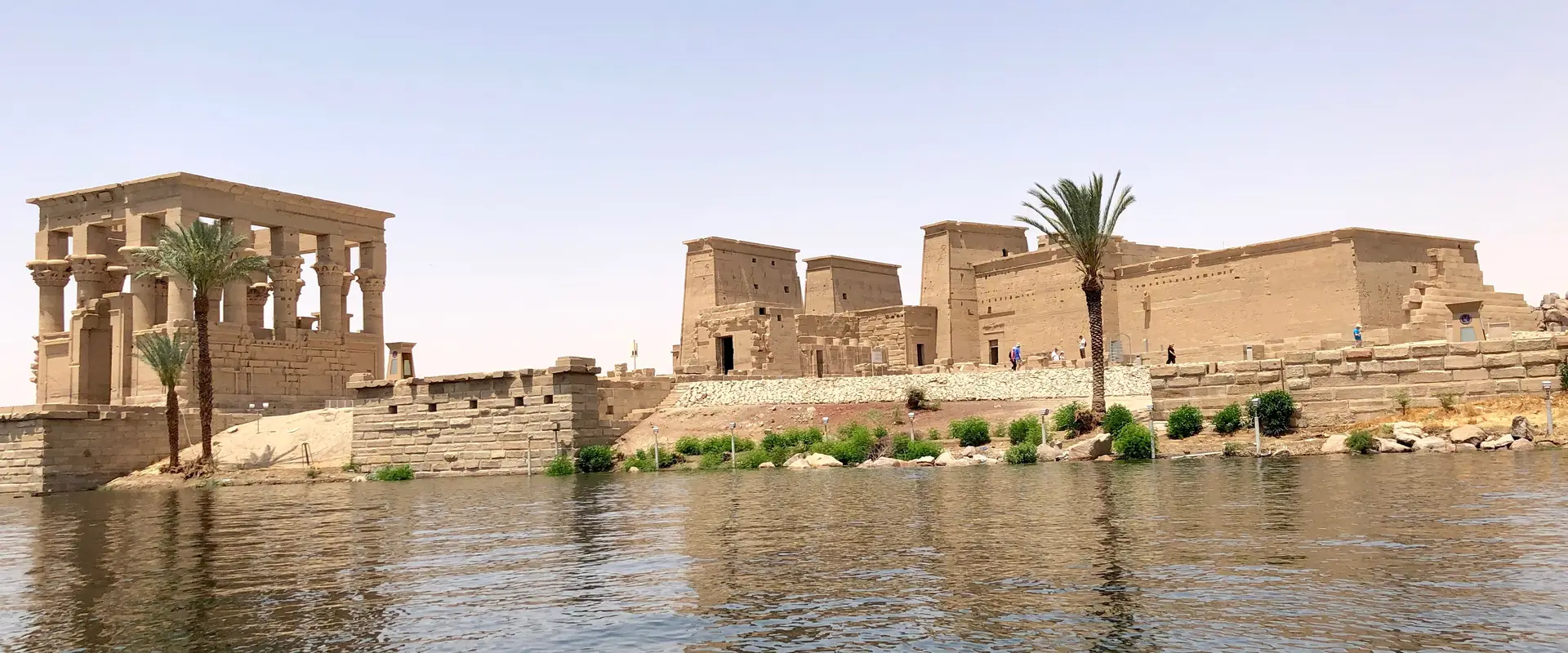 Temple de Philae au lever du jour