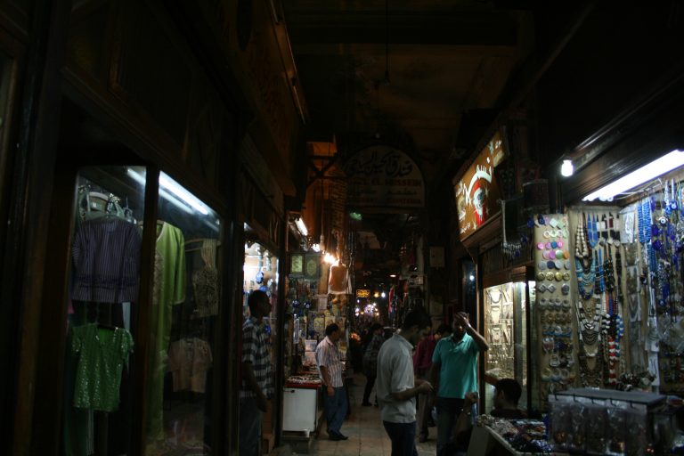 Marché du Khan el-Khalili au Caire