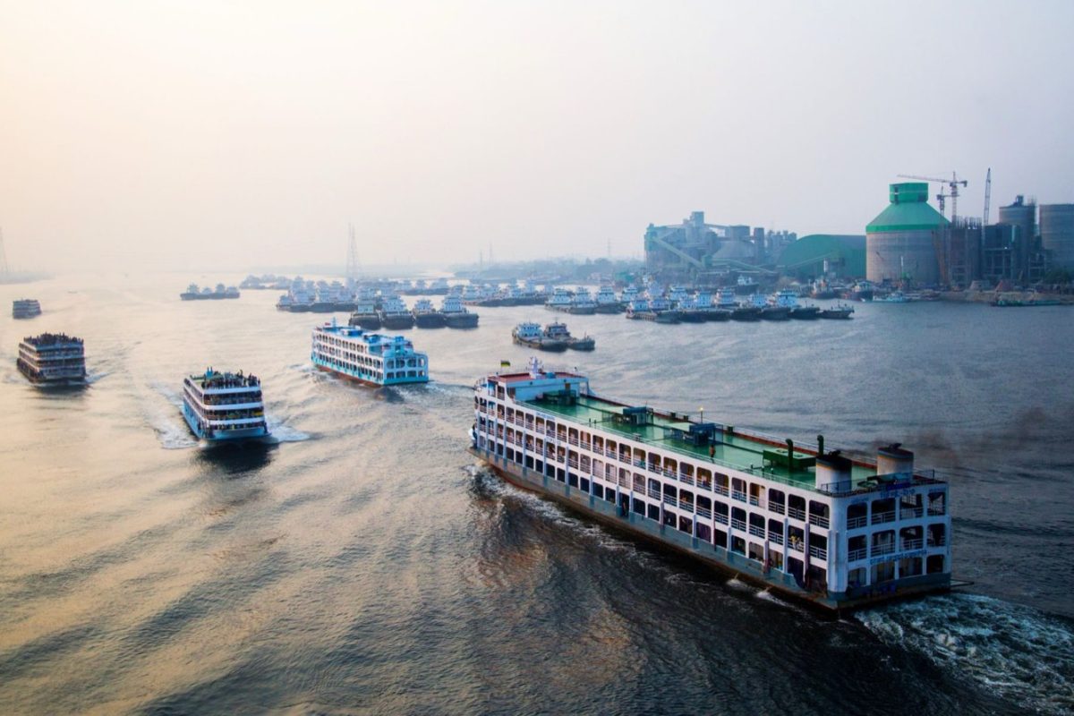 Dahabiya ou grand bateau : quelle croisière choisir ?